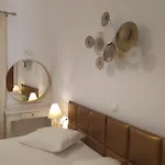 Hotel de apartamente Aronis Benitses (Corfu)