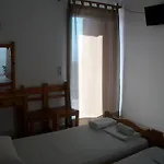 Aronis Hotel de apartamente Benitses (Corfu)