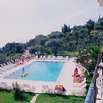 Aronis Appart hôtel 4*