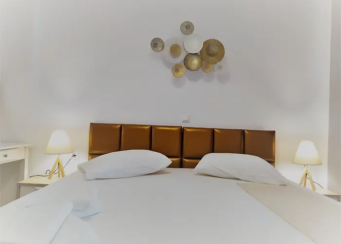 Aronis Appart hôtel