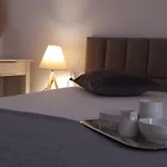 Aparthotel Aronis