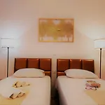 Aronis Aparthotel 4*