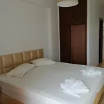 Aparthotel Aronis 4*