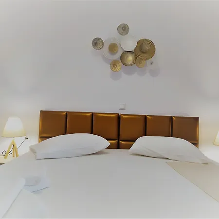 Aronis Apartmanhotel