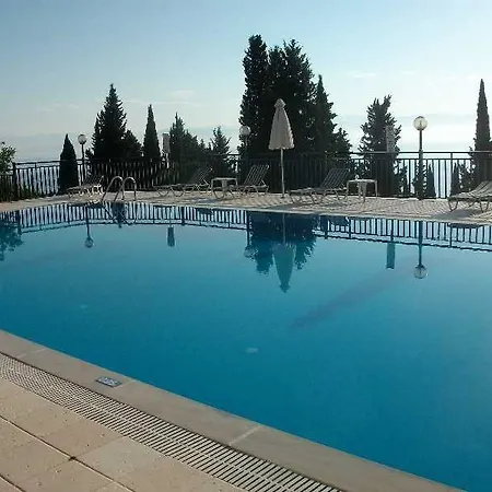 شقة فندقية Aronis