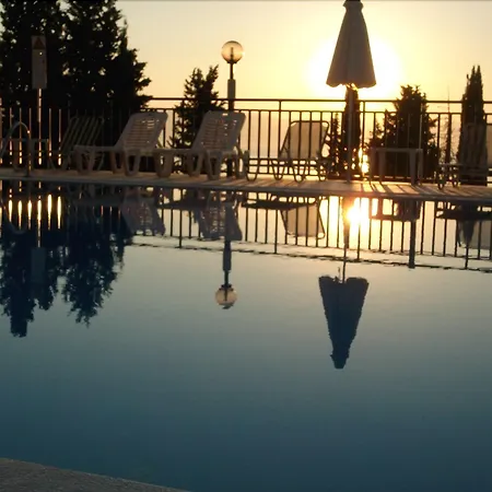 Aronis Apartmanhotel Benícesz