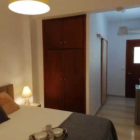 Aronis شقة فندقية