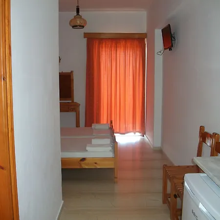 شقة فندقية Aronis 4*